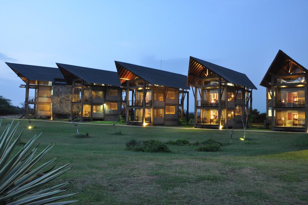 Laya Safari Resorts & Spa Yala Dış mekan fotoğraf